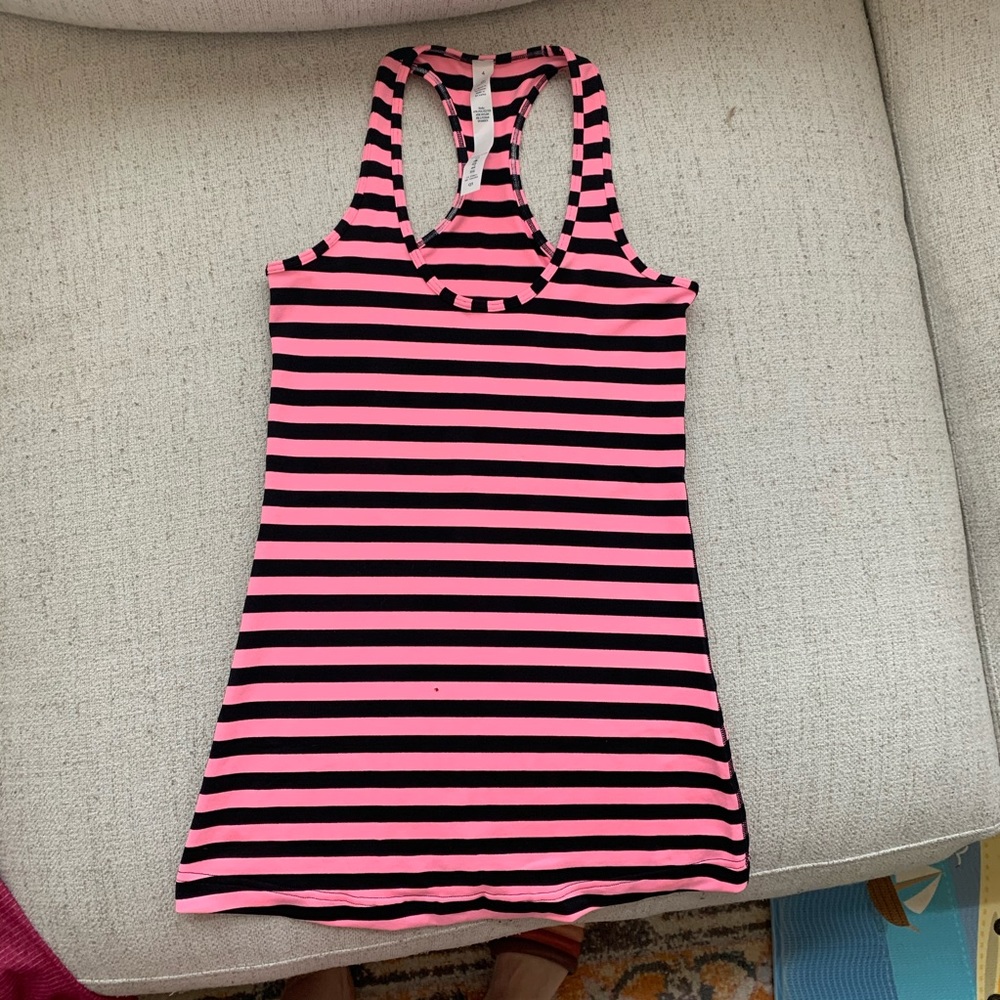 Lululemon tank sz 4